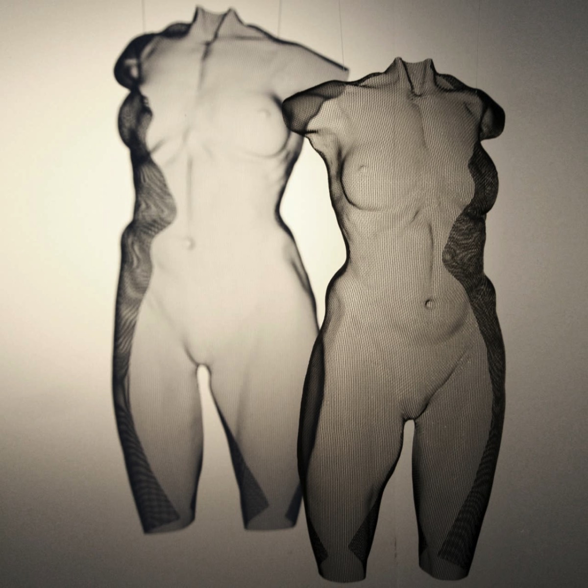 A contemporary sculpture with stunning shadow projections