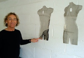 Panel sculpture in mirrored stainless steel by David Begbie