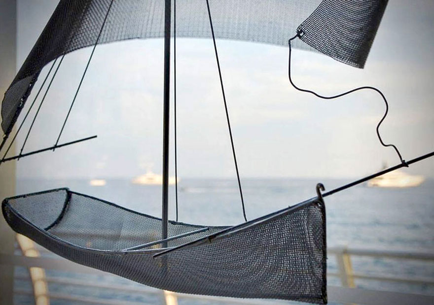 Wire-art boat sculpture by artist David Begbie