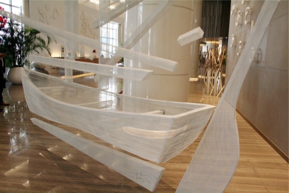 Begbie floating art 6606 Dubai Le Royal Meridien