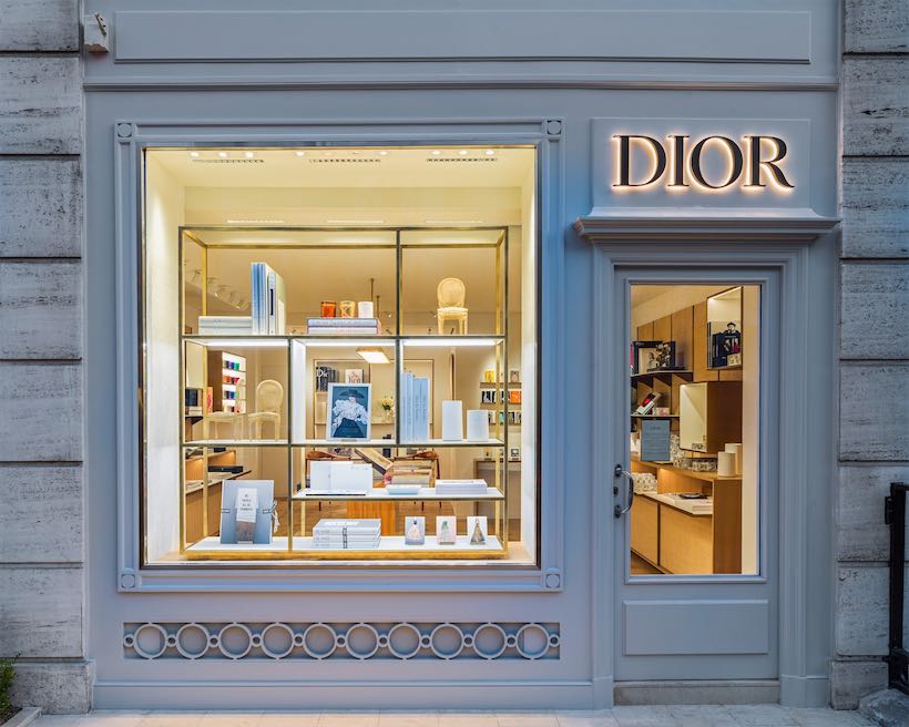 David_Begbie_sculpture DIOR Paris 2022 03 CD GiftShop 8