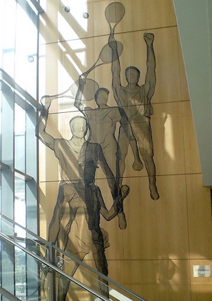 tennis sculpture Wimbledon steelmesh Begbie